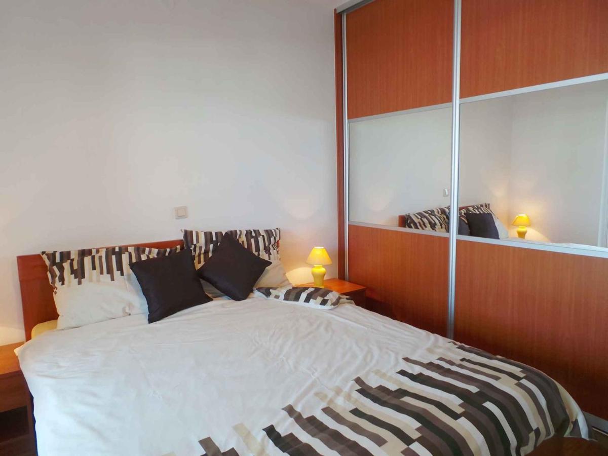 Holiday Home In Malinska/Insel Krk 13031 Екстер'єр фото