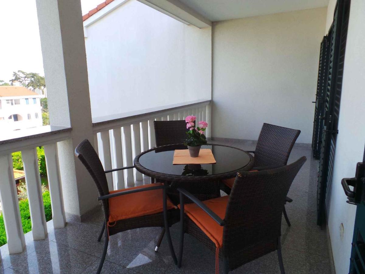 Holiday Home In Malinska/Insel Krk 13031 Екстер'єр фото