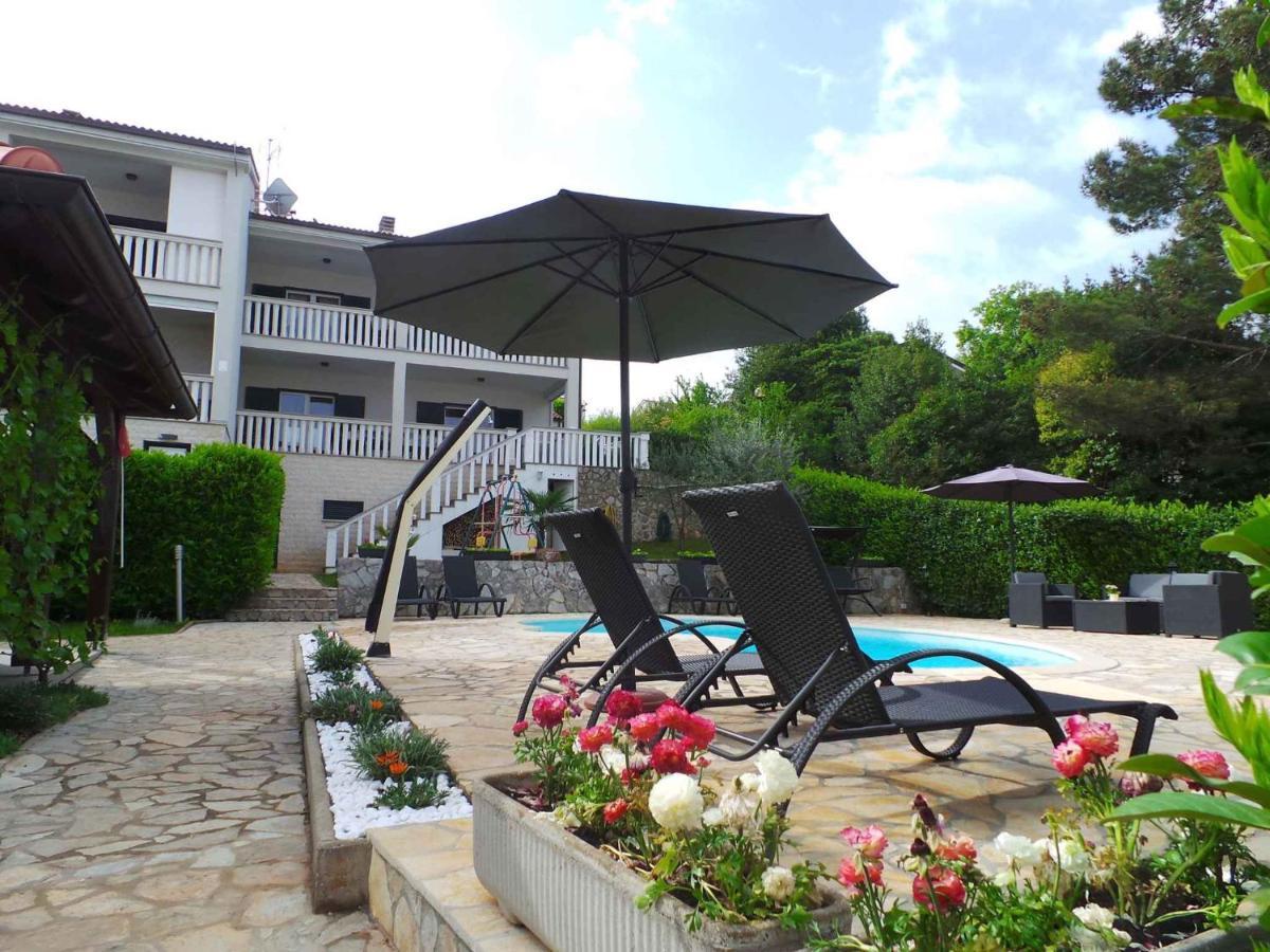 Holiday Home In Malinska/Insel Krk 13031 Екстер'єр фото